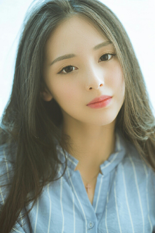 “新都兴城垒球赛：顶尖选手激战，冠军花落谁家？”