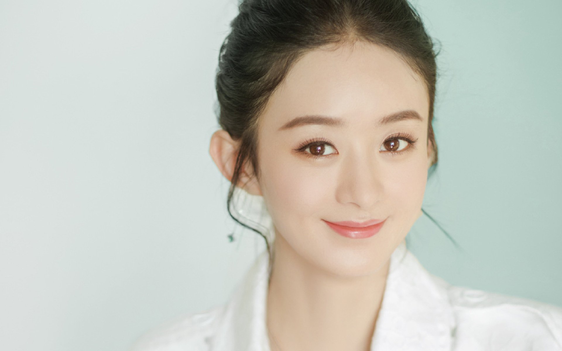 女子篮球青训注重防守战术提高整体防守水平,女子篮球队训练方法