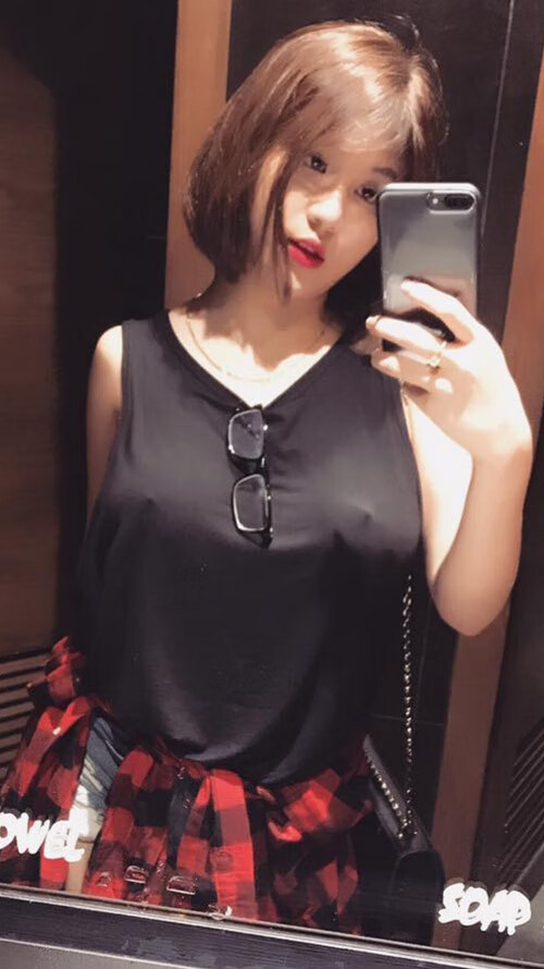 开云平台-希腊男篮在欧洲锦标赛中再夺冠军，彰显传统强队风采，希腊男蓝